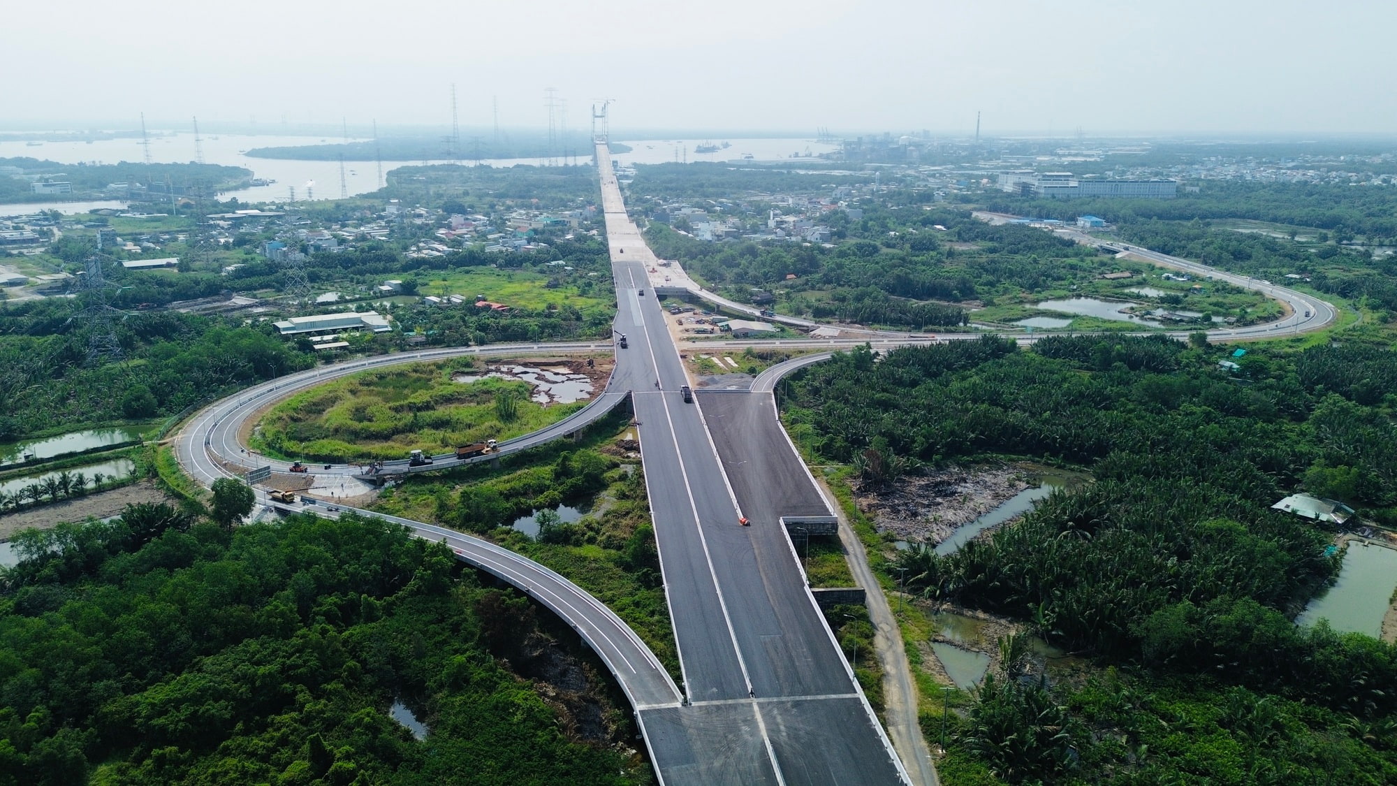 HẠ TẦNG GIAO THÔNG BẾN LỨC